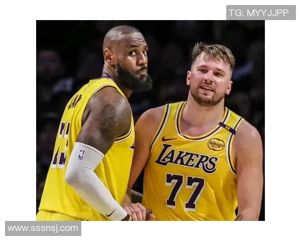 精彩对决视频直播猛龙与雄鹿激战NBA赛场谁能笑到最后