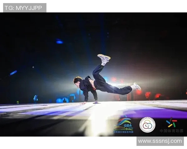 重庆街舞队与深圳街舞队赛后战术分析与精彩瞬间回顾