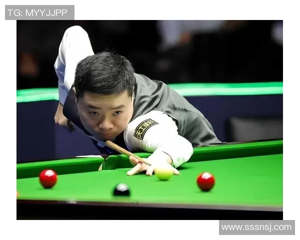 丁俊晖与马克金世锦赛巅峰对决精彩回顾与赛况分析 丁俊晖与马克金世锦赛巅峰对决精彩回顾与赛况分析